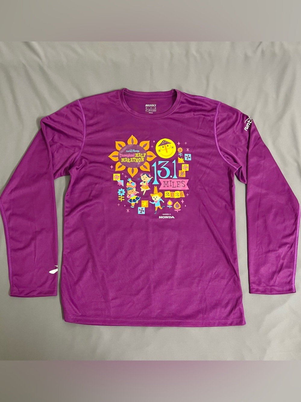 2026 Brooks Disneyland Half Marathon Long Sleeve.